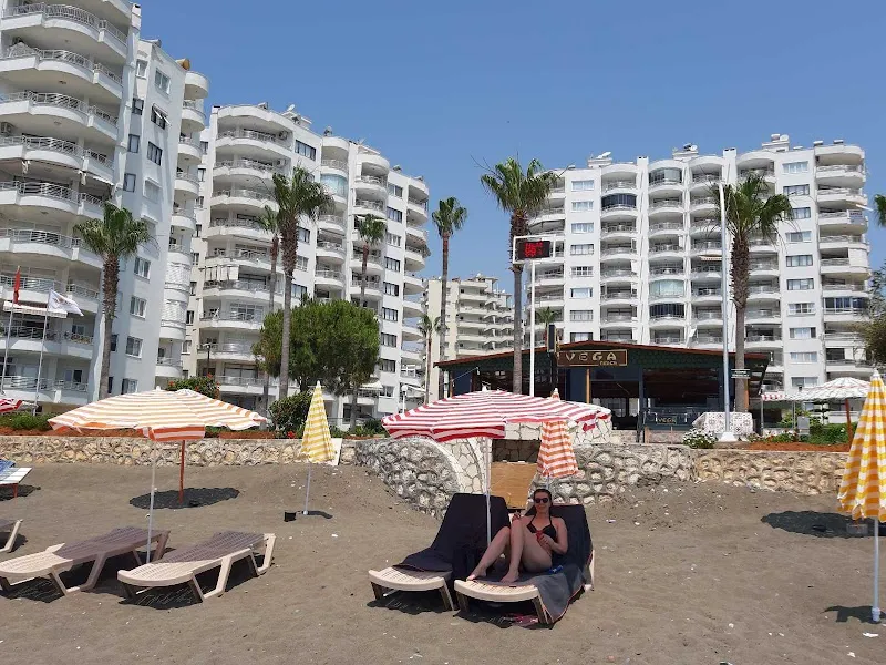 Arpaçbahşiş Halk Plajı