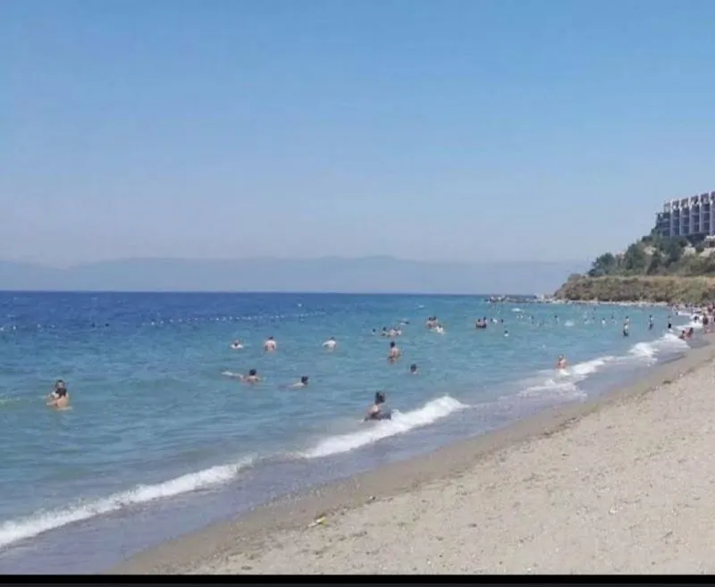 Burgaz Altınkum Halk Plajı