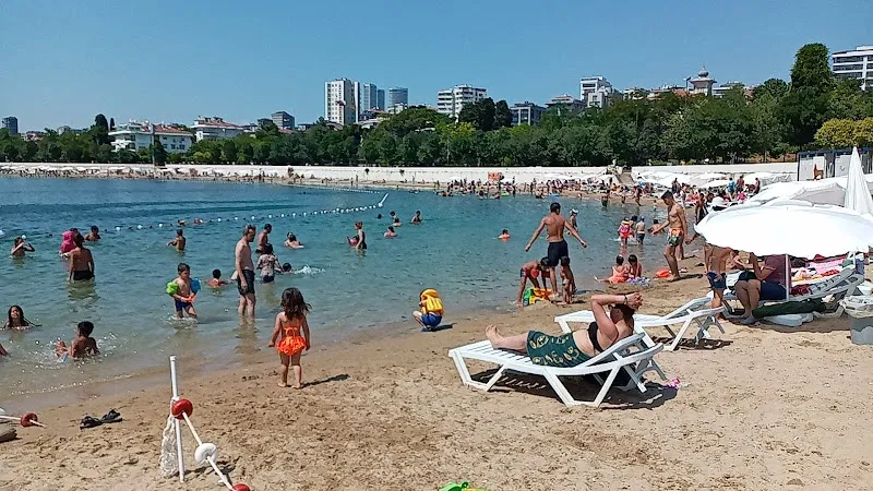 Caddebostan Plajı