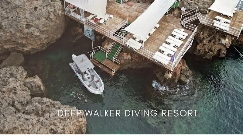 Deep Walker Diving Center Deniz Suyu Sıcaklığı
