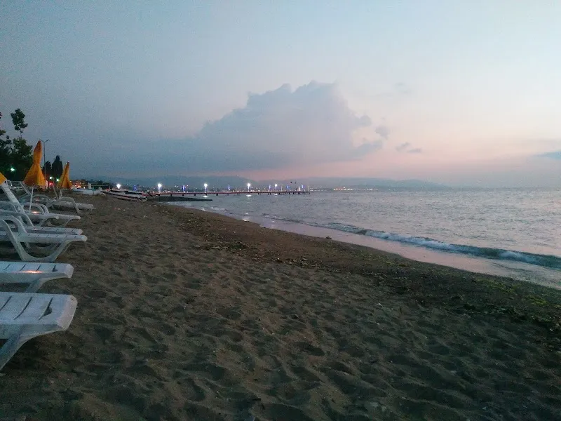 Elmakent Plajı