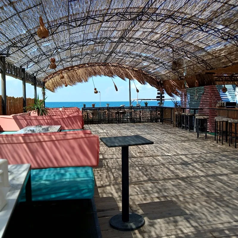 Freya Beach club arsuz