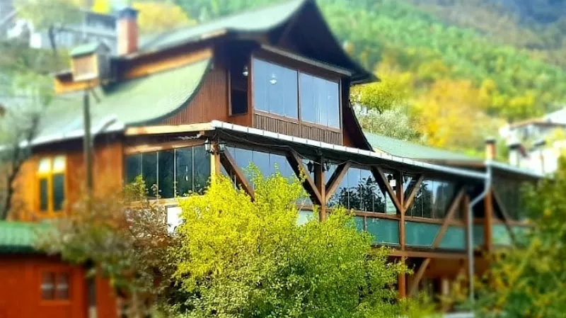 Marina Tatil Köyü & Artvin Sofrası - Çoruh Zipline Deniz Suyu Sıcaklığı