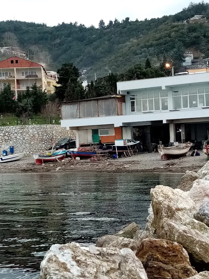 Ponkeyi beach