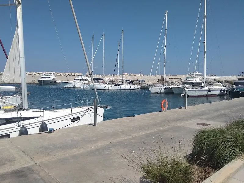 Rhodes Marinas