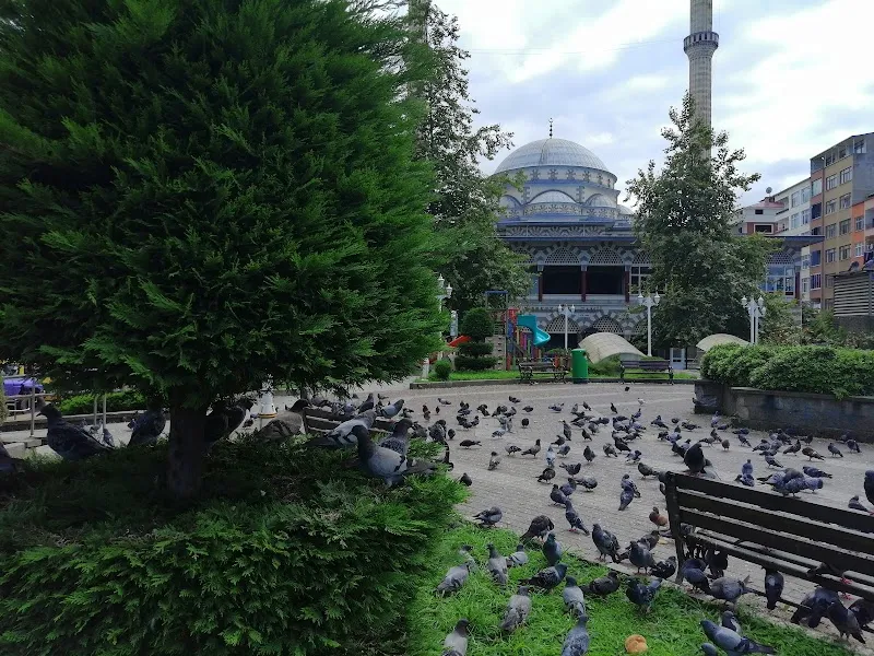 Sahil Cami Parkı